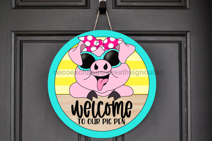 Pig Welcome 18" Wood Door Hanger - CR-052-DH