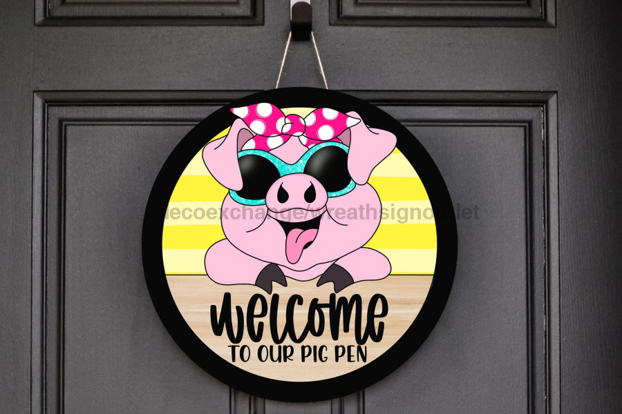 Pig Welcome 18" Wood Door Hanger - CR-053-DH