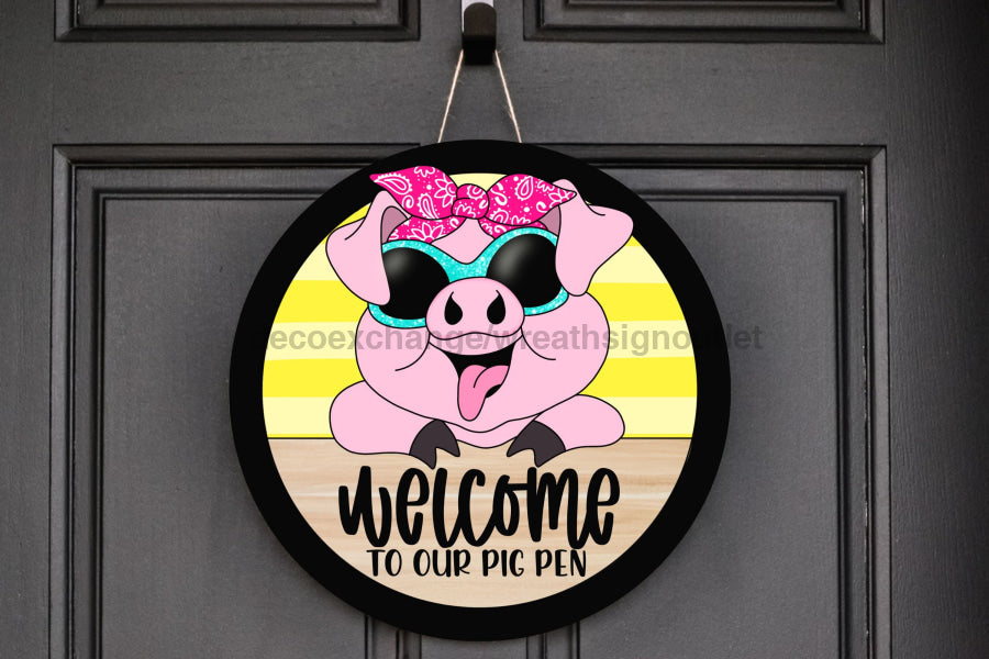 Pig Welcome 18" Wood Door Hanger - CR-054-DH