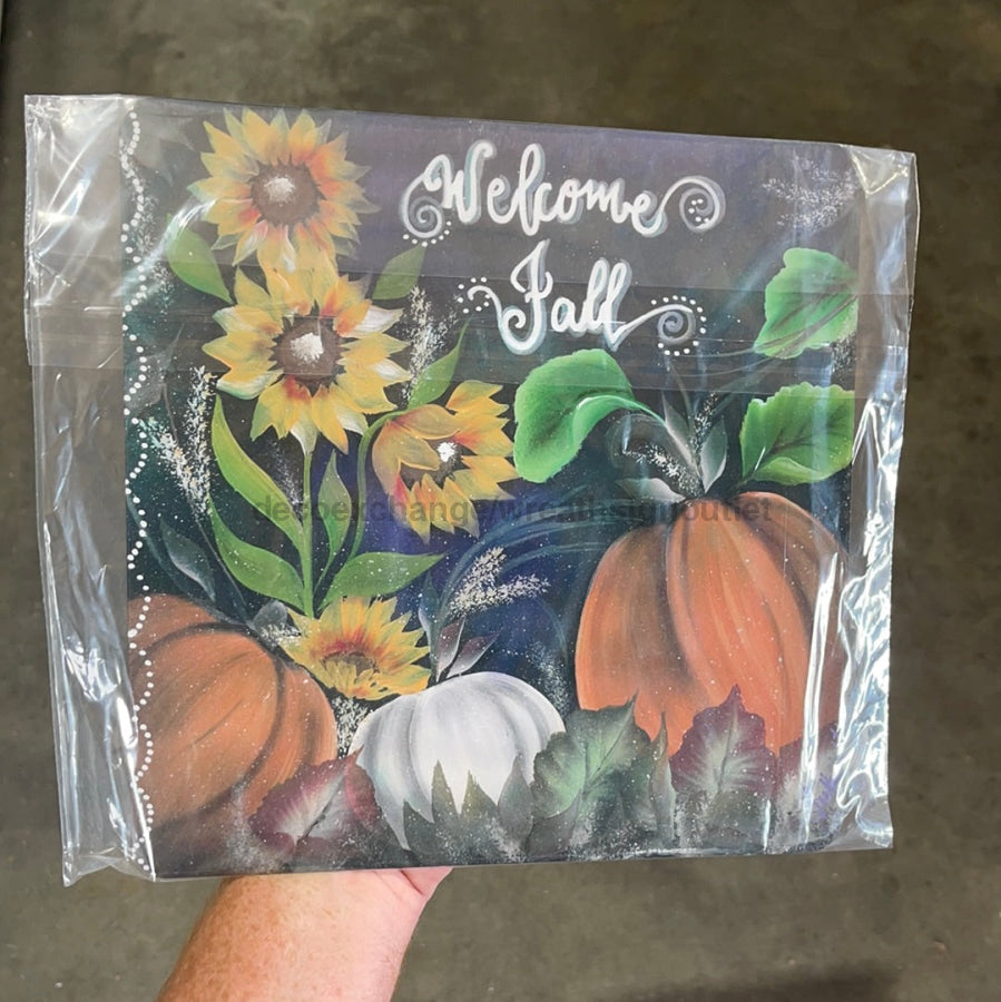 Welcome Fall 10" Metal Wreath Sign - decoe-061